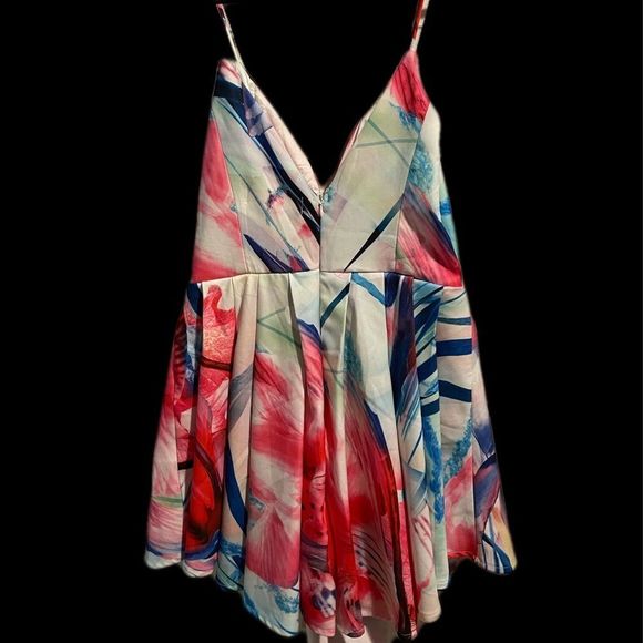 Impressions Structured Abstract Floral Cutout Spaghetti Strap Romper - Picture 4 of 7